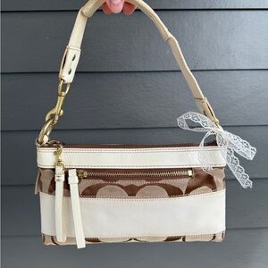 Vintage Coach Legacy Signature shoulder bag